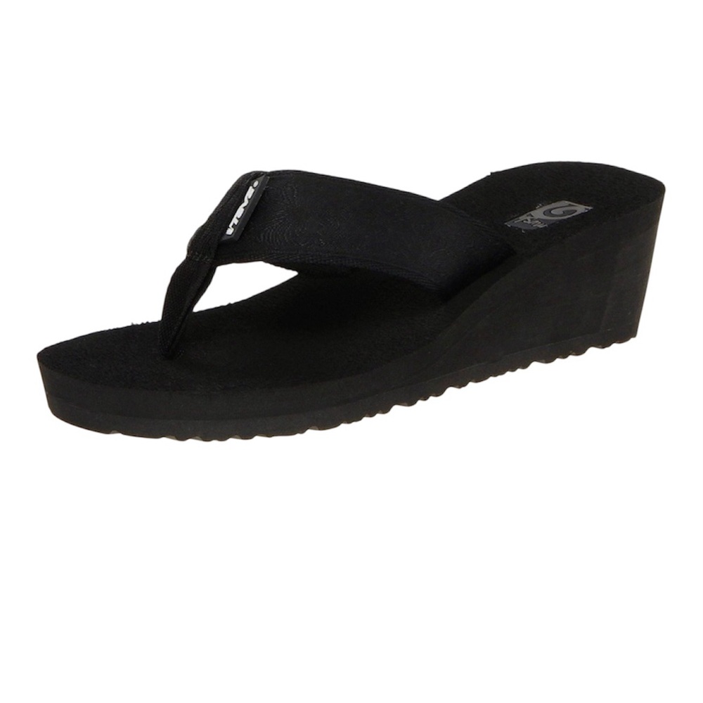 EUC Women's Black Teva Wedge Sandals (Sz 7)